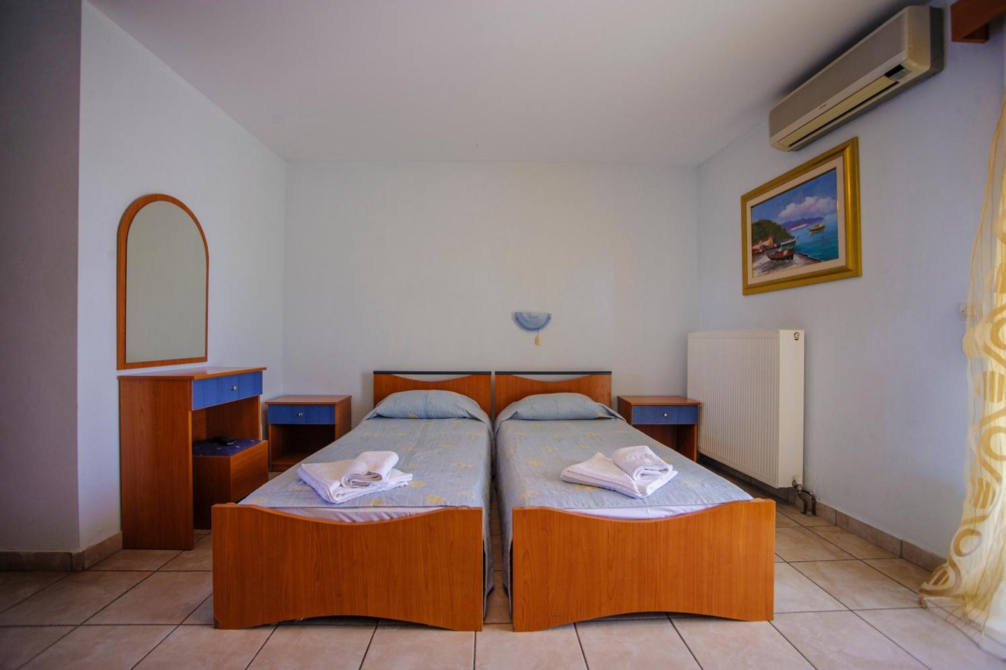 Hotel Europa Olympiakí Aktí Ngoại thất bức ảnh